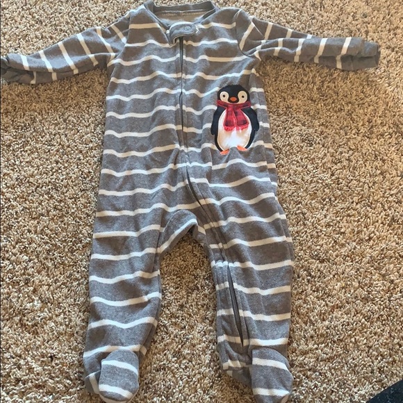 Baby boy 6 month sleepers - Picture 4 of 7
